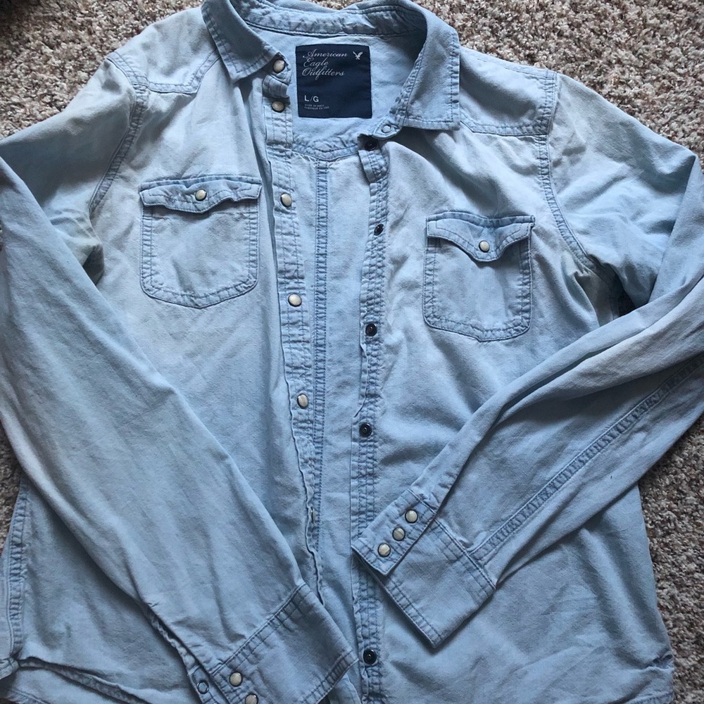 American Eagle denim shirt